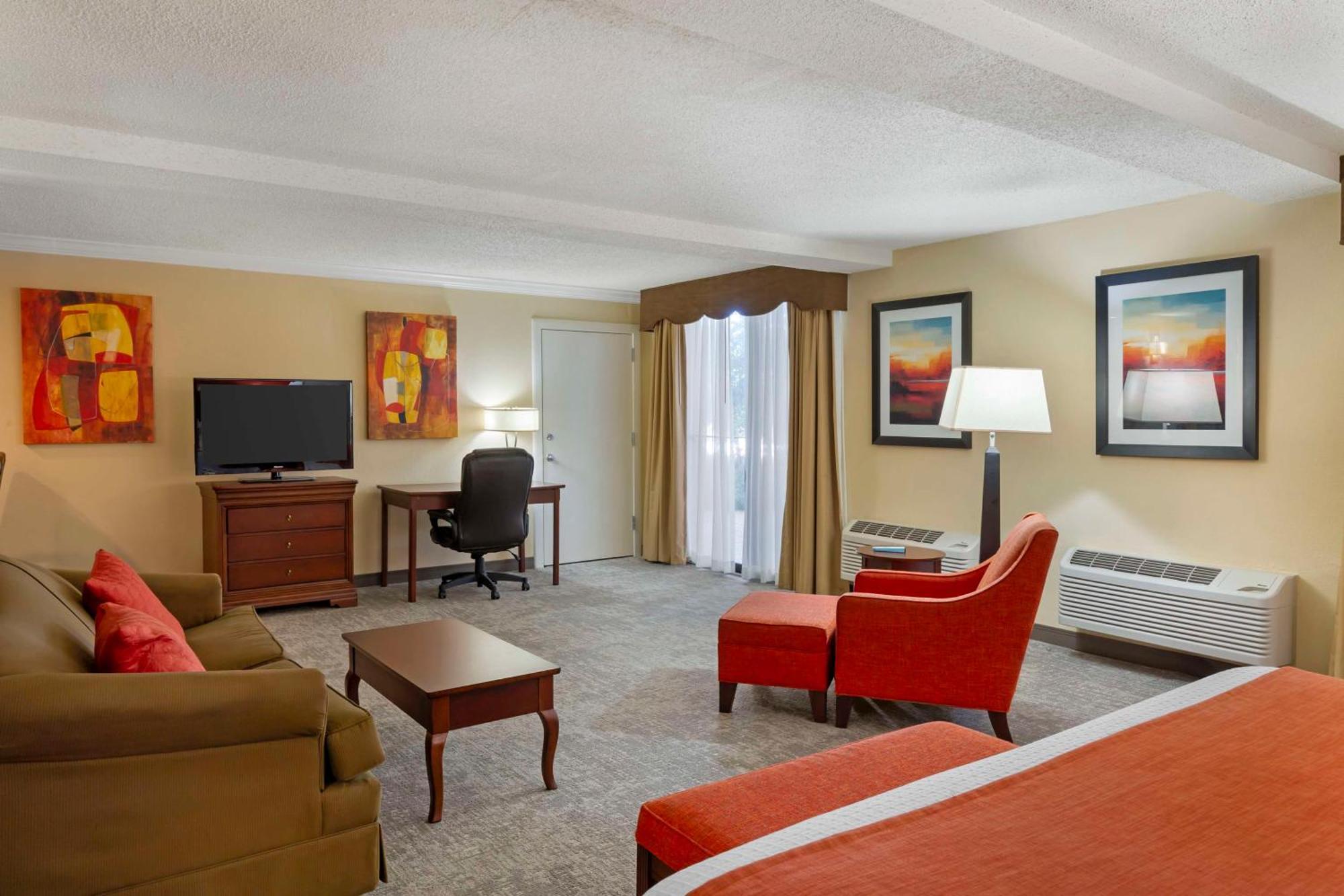 Best Western Plus Burlington Extérieur photo