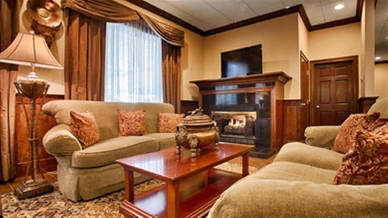 Best Western Plus Burlington Extérieur photo